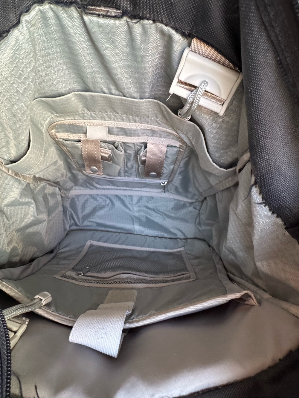 Overland  Equipment Convertible Carryall Backpack Tote - Picture 12 of 16